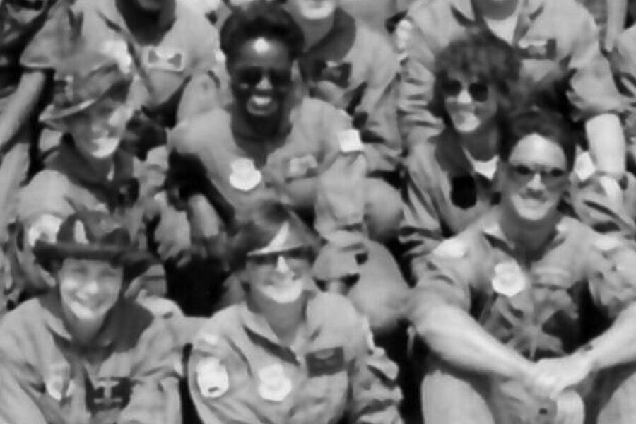 flight crew desert storm